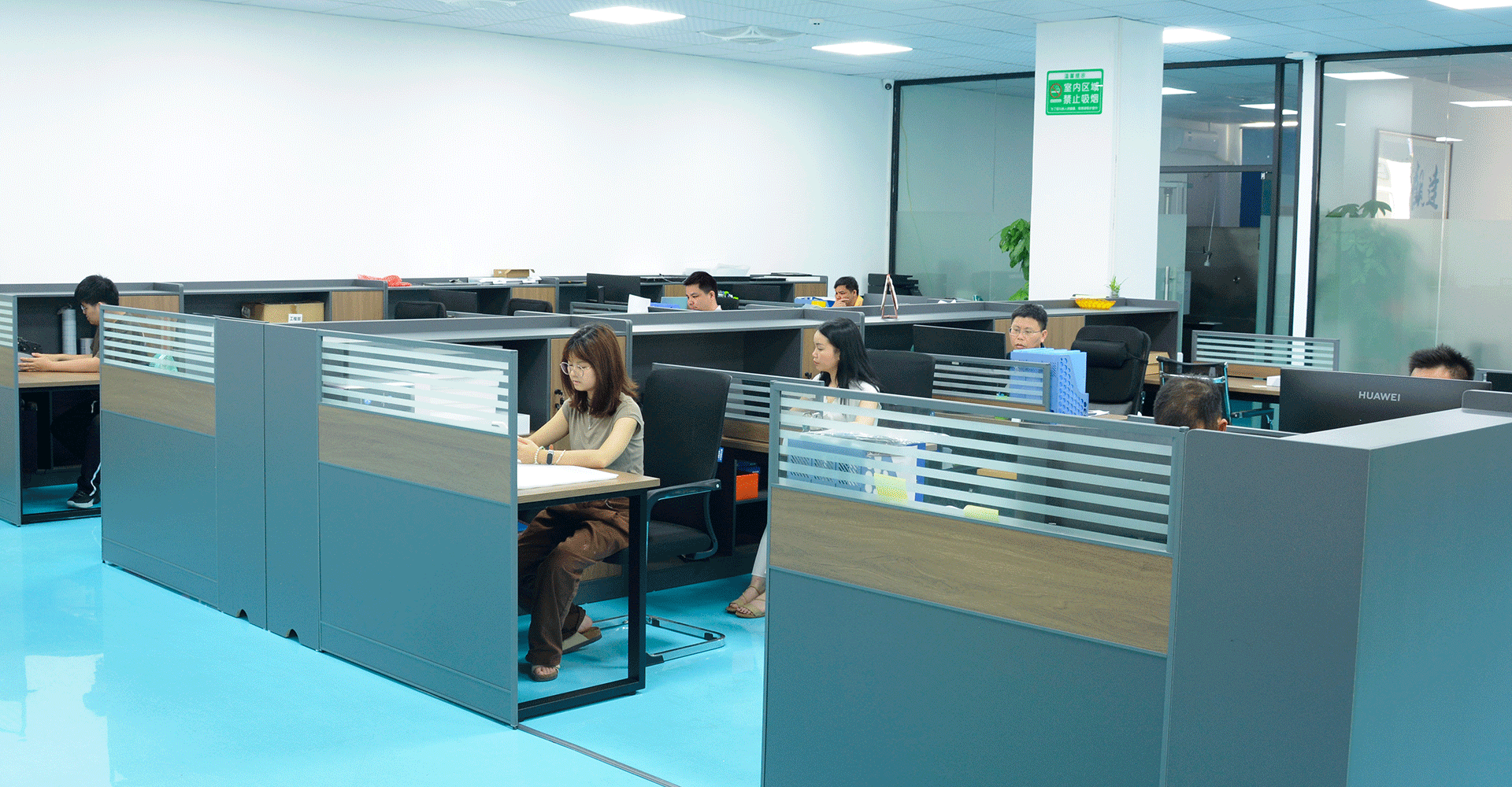 维辰思科技加快智能制造升级,打造高品质显示设备生产体系(图1) 维辰思科技加快智能制造升级,打造高品质显示设备生产体系(图1)